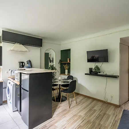 Le 1er Général - Center - Free Park Reims